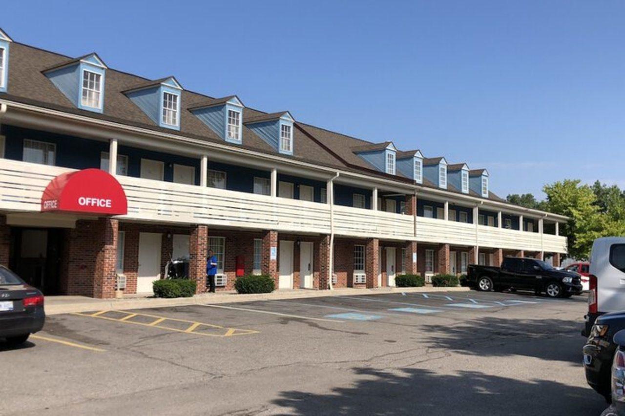 Travelodge By Wyndham Canton-Livonia Area, Mi Exterior foto