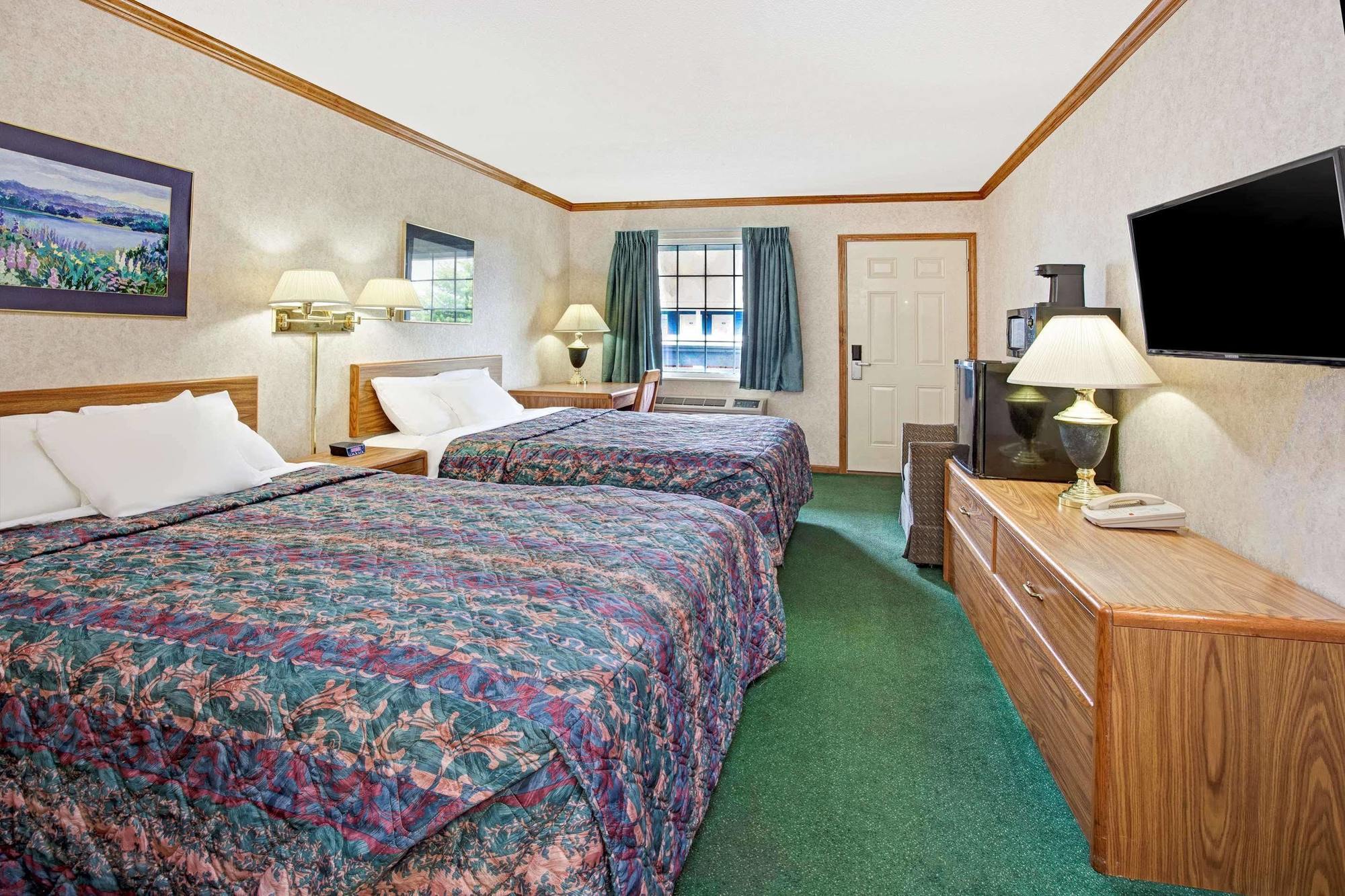 Travelodge By Wyndham Canton-Livonia Area, Mi Exterior foto